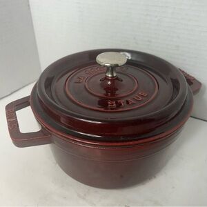 La Cocotte Staud Cast Iron Bean Bot Made in France Lid Heavy Red READ
